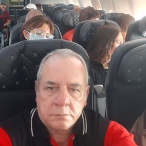 Meet your Posher, Jorge m